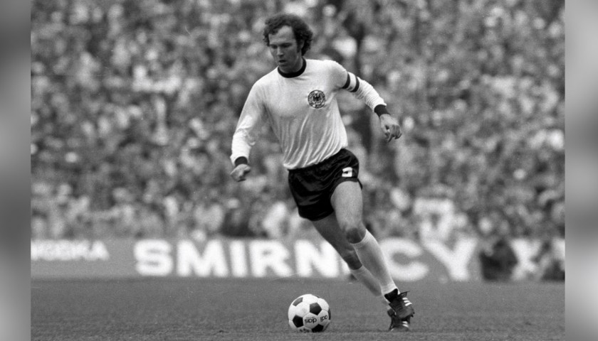 Franz Beckenbauer: Vị Hoàng đế tối cao của bóng đá Đức