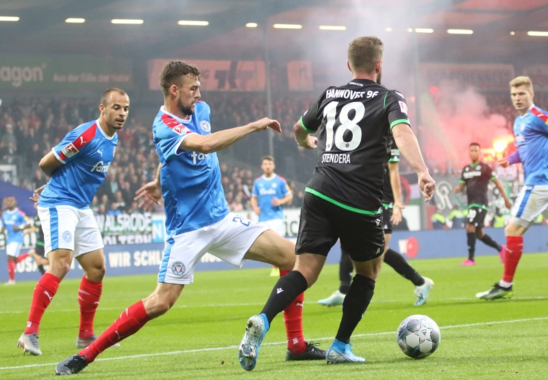 Holstein Kiel vs Hannover 96 – Nhận định kèo bóng đá 23h30 14/04/2021 – Hạng 2 Đức